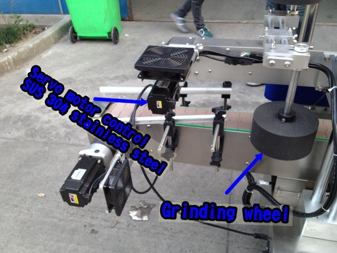 Horizontální malý etiketovací stroj / automatický aplikátor etiket