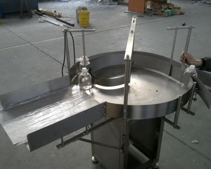 Samolepicí štítkovací etiketovací stroj poháry etiketovací stroj dobře známý hlavní převodník