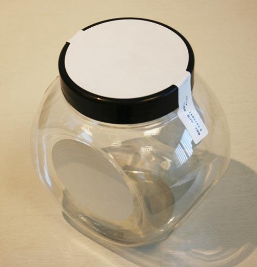 Stroj na štítkování štítků Horní štítkovací stroj na štítky nahoře / shora dolů