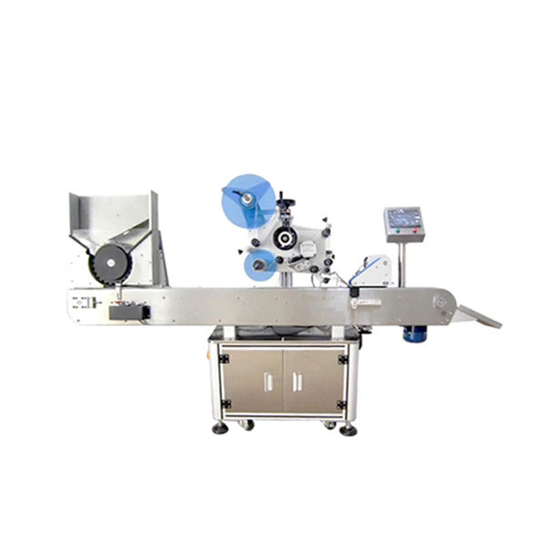 Automatický etiketovací stroj na lahve s penicilinem