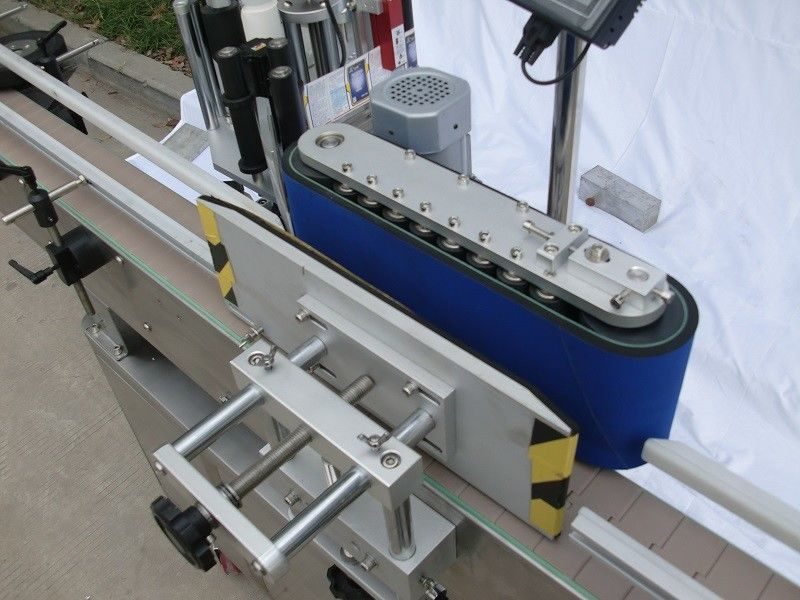 Čína Aerosol může automatický stroj na označování kulatých lahví pro 20-200 ks / min lahvičky samolepící dodavatele