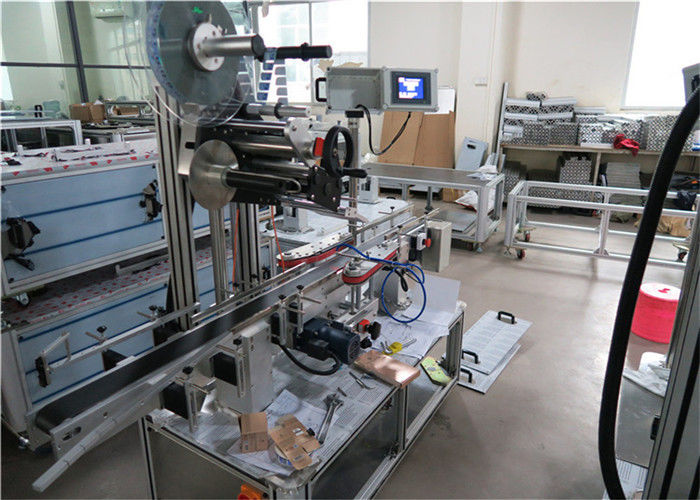 Čína 1-50 m / min rychlostní špičkový aplikátor zařízení pro dodavatele plochých povrchů