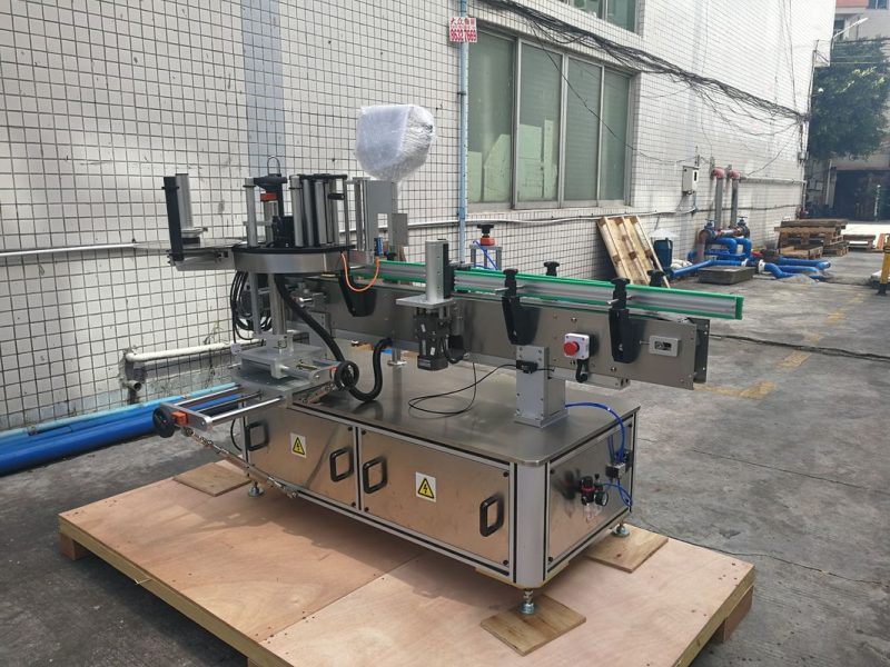 Čína Samolepicí automatický kulatý štítek na štítky na lahve Dodavatel PLC ovládání